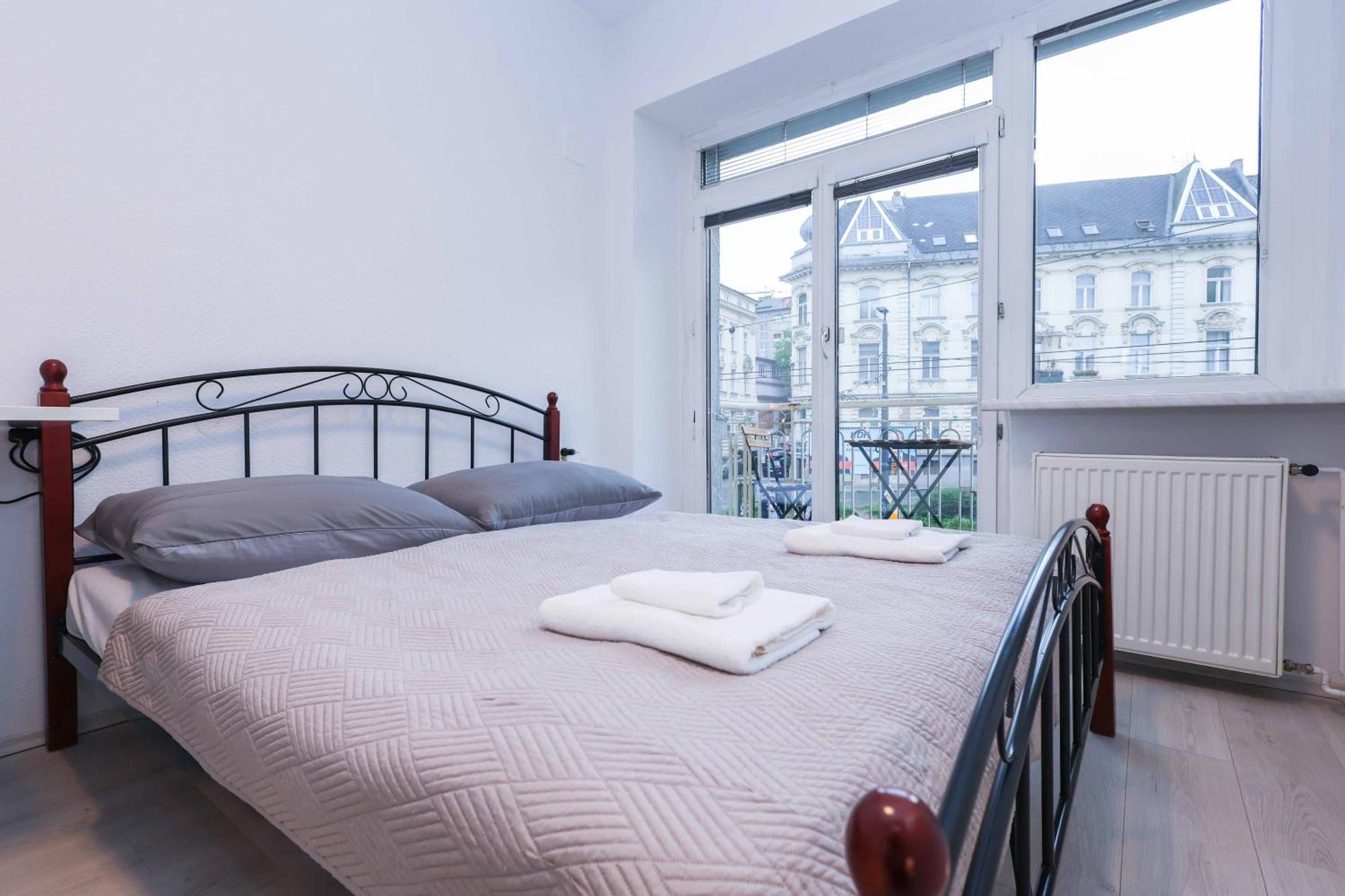 Charming Old Town Family Retreat Leilighet Bratislava Eksteriør bilde