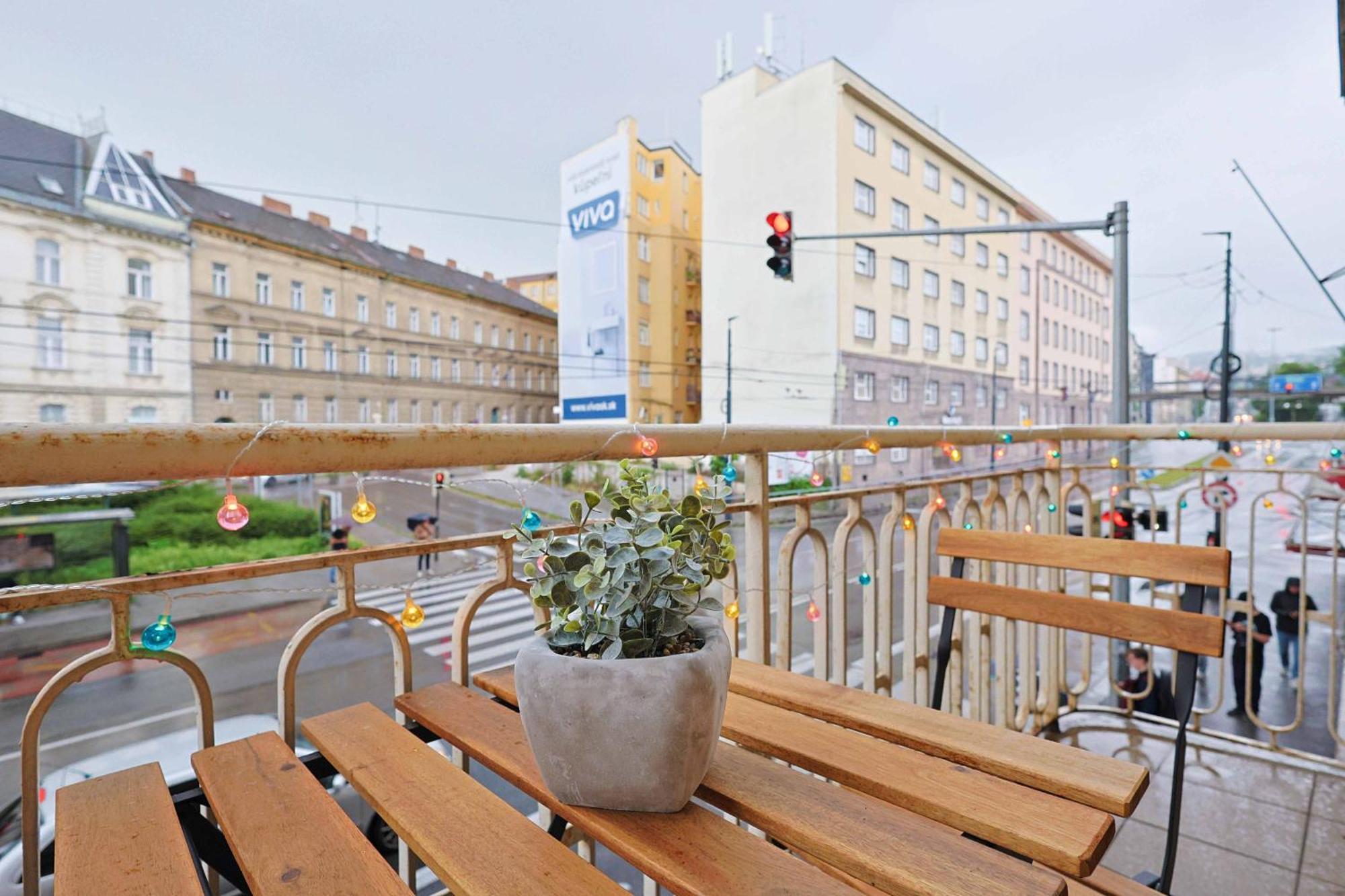 Charming Old Town Family Retreat Leilighet Bratislava Eksteriør bilde
